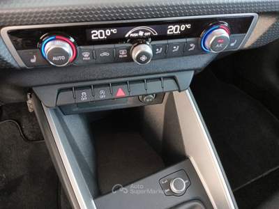 Audi A1 25 TFSI Admired Blu/Azzurro usata Lucca