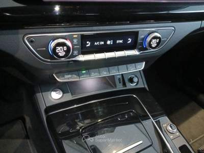 Audi Q5 50 TFSI e S line Plus quattro S tronic Bianco usata Lucca