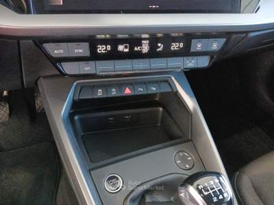 Audi A3 30 TFSI Business Advanced Bianco usata Lucca