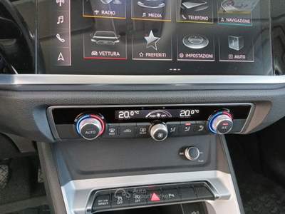 Audi Q3 35 TFSI Business Plus Bianco usata Lucca