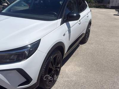 Opel Grandland X Grandland 1.5 diesel Ecotec aut. Bianco usata San Giuseppe Vesuviano