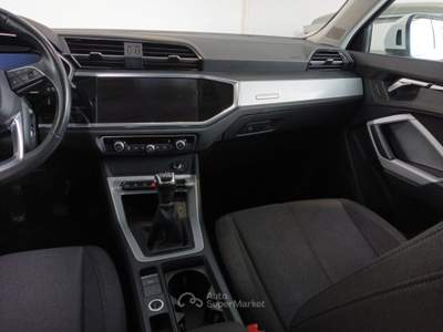 Audi Q3 35 TFSI Business Bianco usata Lucca