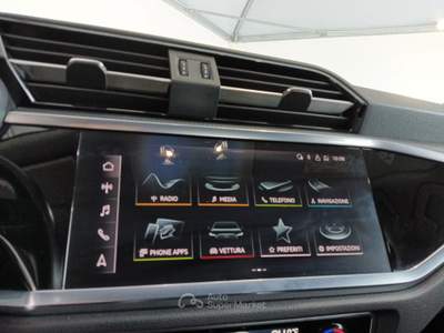 Audi Q3 35 TFSI Business Bianco usata Lucca