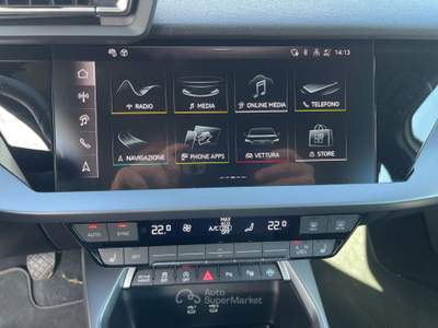Audi A3 4ª serie SPB Sportback 30 TDI Business Advanced Bianco usata Lucca