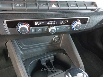 Audi Q2 1.5 35 TFSI IDENTITY BLACK S TRONIC Grigio usata Lucca