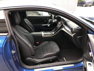 Mercedes-Benz CLE (C236) 220 d AMG Line Premium Plus Blu/Azzurro usata Lucca