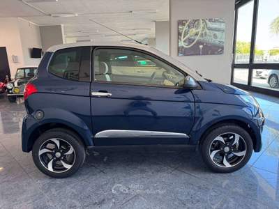 Aixam City 5cv Blu/Azzurro usata Giugliano in Campania