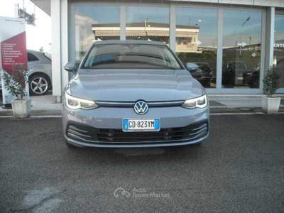 Volkswagen Golf 8ª serie 1.4 TSI eHYBRID 204 CV DSG Style Grigio usata Lucca
