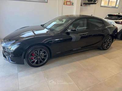Maserati Ghibli V6 Diesel Gransport nerissimo Edition Nero usata Spoltore