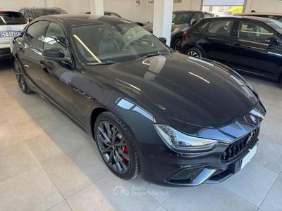 Maserati Ghibli V6 Diesel Gransport nerissimo Edition Nero usata Spoltore