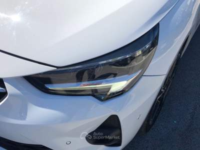 Opel Corsa 1.2 Gs Line + 130cv AT8 Bianco usata Lucca