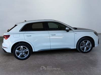 Audi Q3 45 TFSI e S tronic S Line Edition Bianco usata Lucca