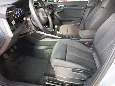 Audi A3 4ª serie SPB Sportback 35 TFSI Business Advanced Argento usata Lucca