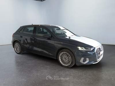 Audi A3 4ª serie SPB Sportback 35 TFSI Business Advanced Grigio usata Lucca