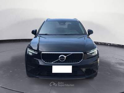 Volvo XC40 B3 automatico Core Nero usata Lucca
