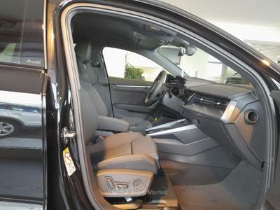 Audi A3 SPB 30 TFSI Business Advanced usata Lucca
