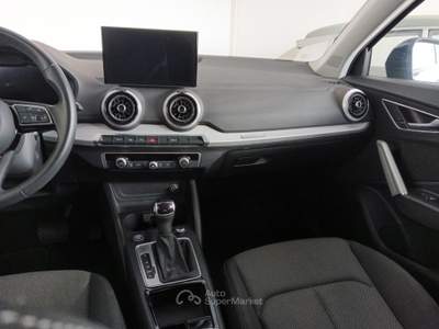 Audi Q2 1.5 35 TFSI S LINE EDITION S TRONIC Blu/Azzurro usata Lucca