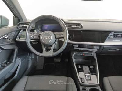 Audi A3 30 g-tron S tronic Business Argento usata Lucca