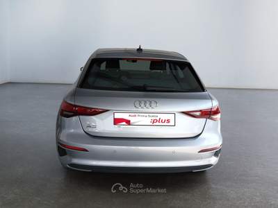 Audi A3 30 g-tron S tronic Business Argento usata Lucca