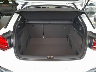 Audi Q2 35 TDI S tronic Business Advanced usata Lucca