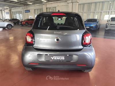 Smart ForFour Smart II 2015 Benzina 1.0 Passion 71cv twinamic Grigio usata Monza