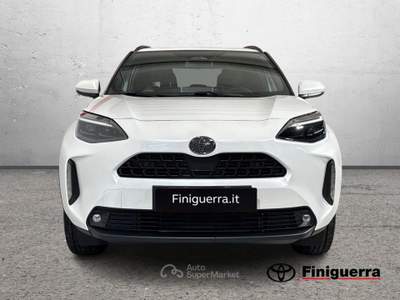 Toyota Yaris Cross 1.5 Hybrid 130 CV 5p.E-CVT Trend con confort pack Bianco usata Civate