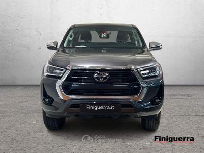 Toyota Hilux 2.4 D 4WD Automatico Double Cab EXECUTIVE Grigio usata Civate