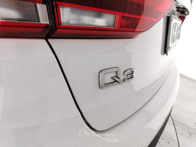 Audi Q3 II 2018 35 2.0 tdi Business s-tronic Bianco usata Caserta