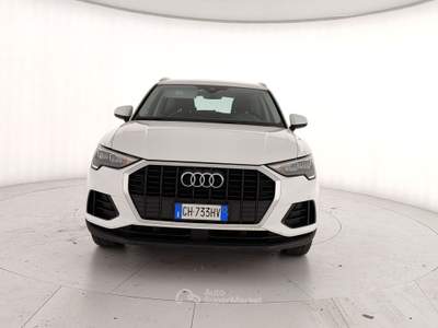 Audi Q3 II 2018 35 2.0 tdi Business s-tronic Bianco usata Caserta