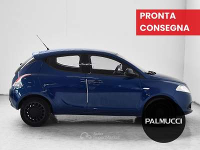 Lancia Ypsilon 1.2 69cv Elefantino Blu/Azzurro usata Prato