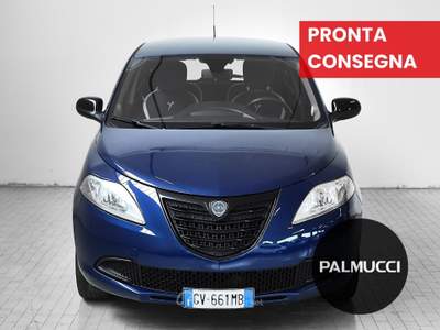 Lancia Ypsilon 1.2 69cv Elefantino Blu/Azzurro usata Prato