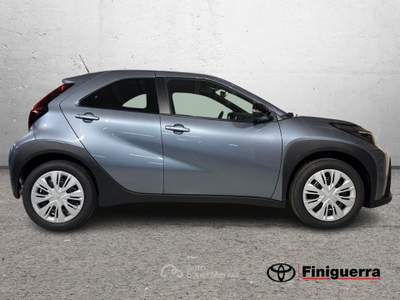 Toyota Aygo X Aygo X 1.5 Hybrid 115 CV 5 porte Blu/Azzurro usata Civate