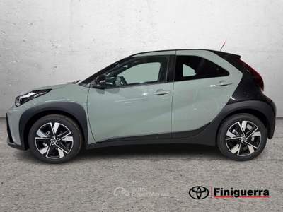Toyota Aygo X Aygo X 1.5 Hybrid 115 CV 5 porte Icon Verde usata Civate