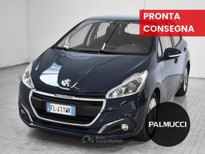 Peugeot 208 Allure PureTech 82cv Grigio usata Prato