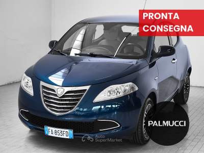 Lancia Ypsilon 1.2 69 cv Platinum Blu/Azzurro usata Prato