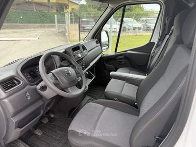 Nissan Interstar NISSAN Interstar 35 2.3 dCi 135 CV PM-TM Acenta *PREZZO + IVA* Bianco usata Bastia Umbra
