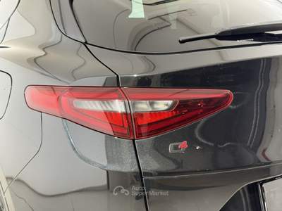 Alfa Romeo Stelvio 2.0 Turbo Benzina 280CV Veloce AT8 Q4 Nero usata Bastia Umbra