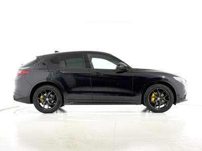Alfa Romeo Stelvio 2.0 Turbo Benzina 280CV Veloce AT8 Q4 Nero usata Bastia Umbra