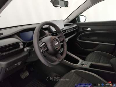 Jeep Avenger 1.2 Turbo 100 CV MHEV Longitude Bianco usata Piove di Sacco
