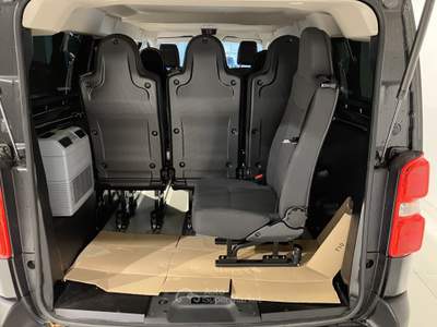 Fiat Scudo L3H1 2.0 Bluehdi 145cv AT8 9 posti Nero usata Fornovo di Taro