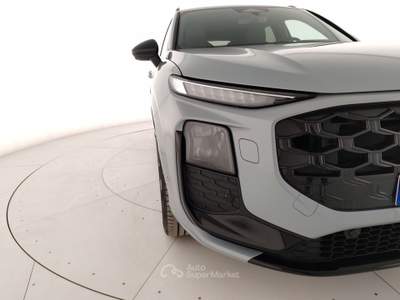 Audi Q3 e-hybrid 200 kW S tr S Line Edition Grigio usata Massa