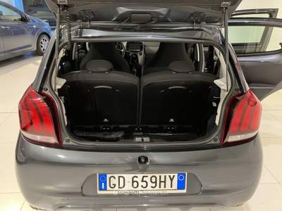 Peugeot 108 Active VTi 72cv S&S Neopatentati Grigio usata Fornovo di Taro