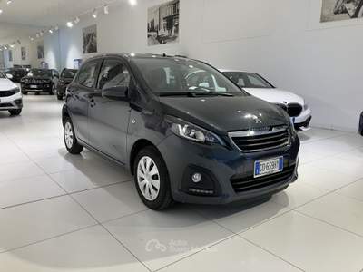 Peugeot 108 Active VTi 72cv S&S Neopatentati Grigio usata Fornovo di Taro