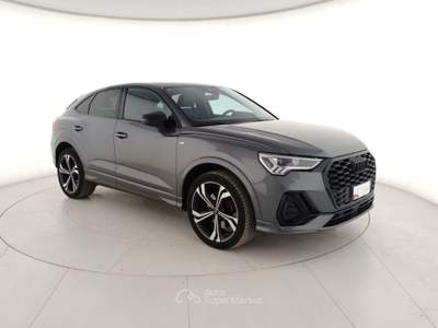 Audi Q3 45 TFSI e S tronic Identity Black Grigio usata Massa