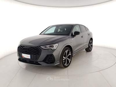 Audi Q3 45 TFSI e S tronic Identity Black Grigio usata Massa