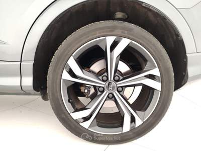 Audi Q3 45 TFSI e S tronic Identity Black Grigio usata Massa