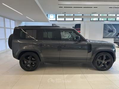Land Rover Defender 3.0 D200 110 SE auto. - AUTOCARRO !!! Grigio usata Forlì