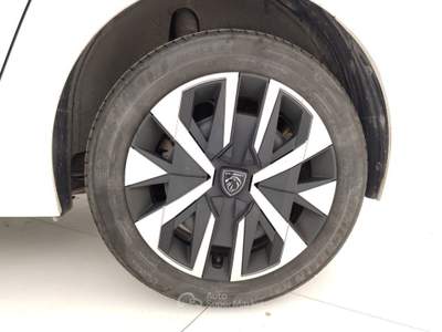 Peugeot 208 Active Hybrid 100 e-DCS6 auto Bianco usata Massa