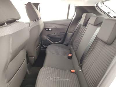 Peugeot 208 Active Hybrid 100 e-DCS6 auto Bianco usata Massa