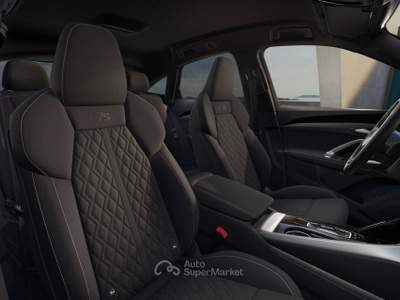 Audi Q5 TDI 204 cv quattro S tronic S Line Edition Cerchi in lega da 20'' Audi Sport /Pacchetto look nero/Pinze freno anteriori e posteriori rosse/ Assetto Sportivo Nero usata Feltre